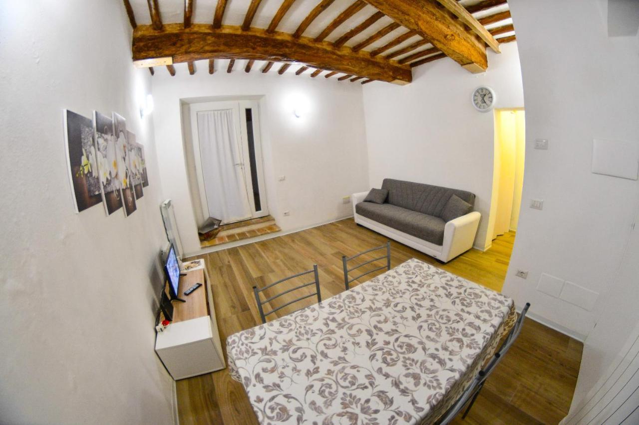 폴리뇨 A Casa Di Silvia 아파트 외부 사진